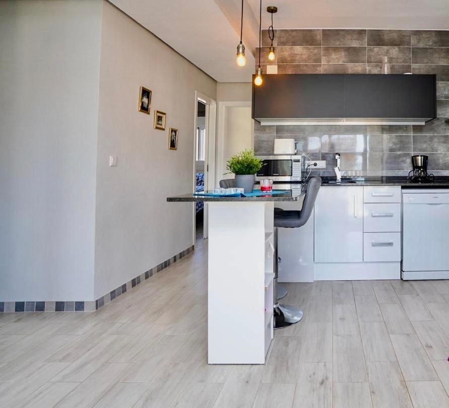 Three Bedroom Top Apartment By The Beach Santa Pola Buitenkant foto